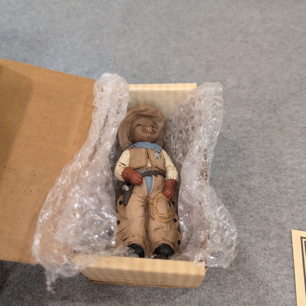 All God's Children Eli Cowboy Figurine Martha Holcombe 1403 Edition 46 1985 - Picture 7 of 7